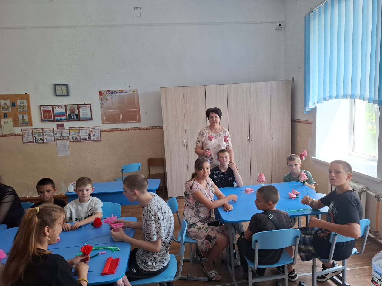 Участие во всероссийской акции &amp;quot;Цветы Победы&amp;quot;, посвященной Дню Памяти и скорби..