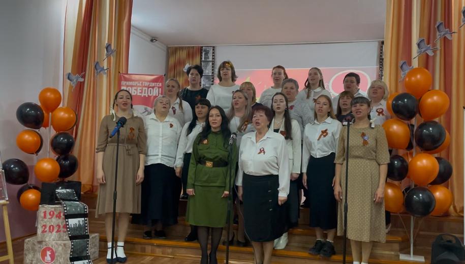 Праздничный концерт &amp;quot;Поклонимся великим тем годам&amp;quot;.